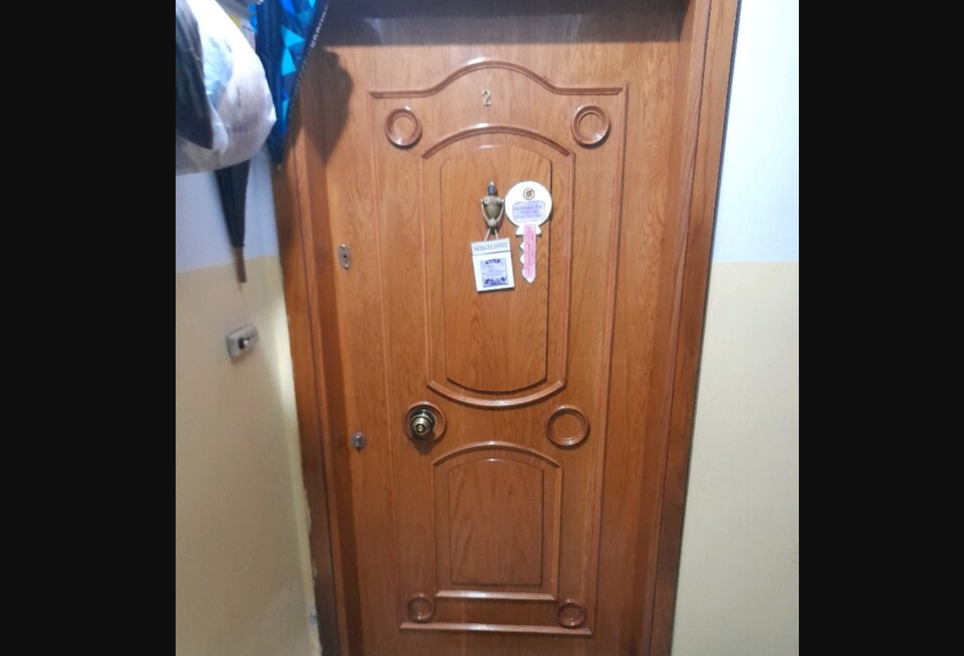 ÇIKMA DAİRE KAPISI MOBİLYA