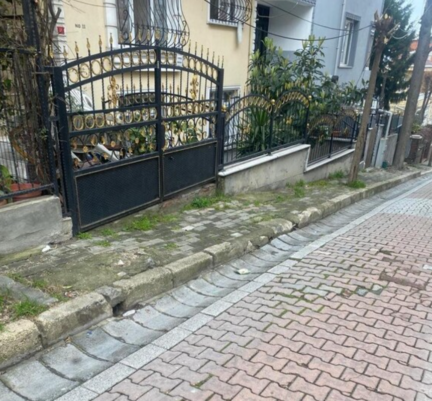 demir kapı sürgülü bahçe